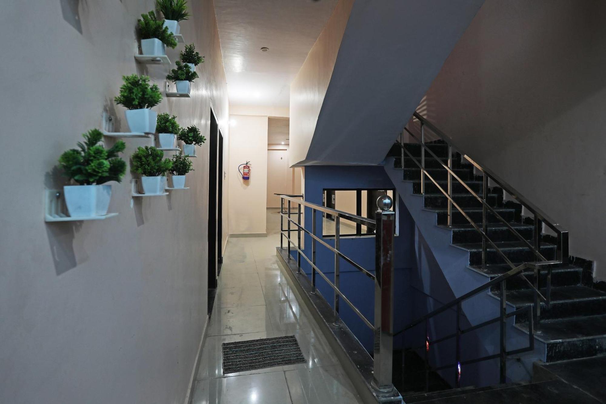 Hotel O Relax Faridabad Ngoại thất bức ảnh